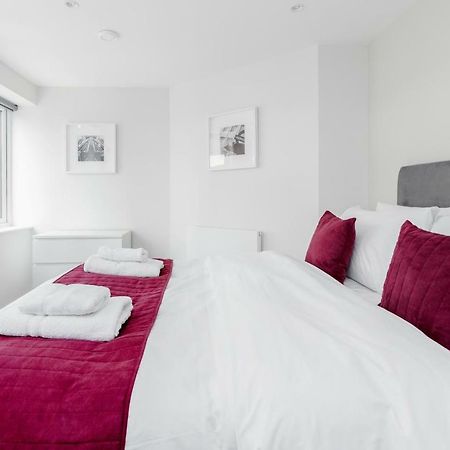 Roomspace Serviced Apartments- Walpole Court Ealing Eksteriør bilde