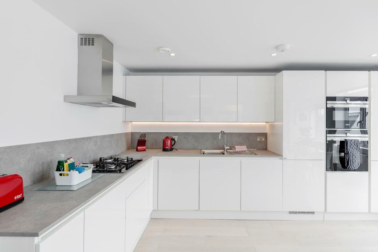 Roomspace Serviced Apartments- Walpole Court Ealing Eksteriør bilde